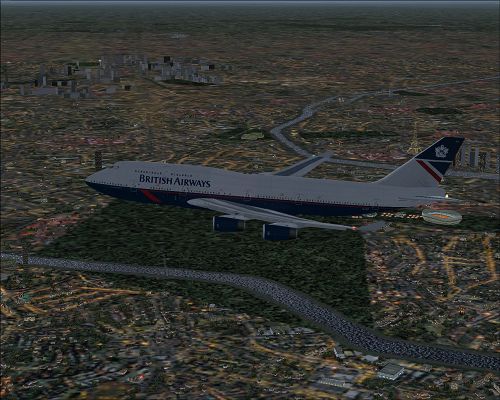 click to free download the wallpaper--Air Show Paris, BA 747-400 Descending over Paris.