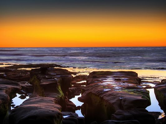 click to free download the wallpaper--Amazing Pics of Nature Landscape, La Jolla Cove Sunset, Golden Horizon, Great Scene
