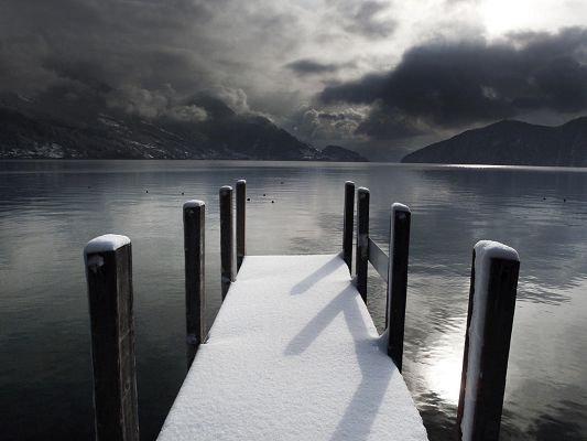 click to free download the wallpaper--Beautiful Image of Nature Landscape, Stormy Lake, Snowy Stairs, the Black Sea