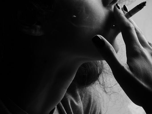 click to free download the wallpaper--Decadent Girls Picture, Girl Smoking Cigarette, Depressed Look