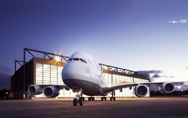 click to free download the wallpaper--Free Aircrafts Wallpaper, Lufthansa Airbus A380 on Flat Ground, Shinning Look 