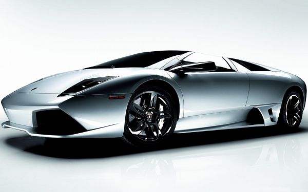 click to free download the wallpaper--Free Car Images, Lamborghini Sport Cars on White Background, Amazing Look