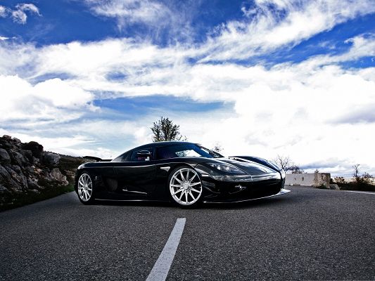 click to free download the wallpaper--Free Car Wallpapers, Koenigsegg CCXR on Black Narrow Road