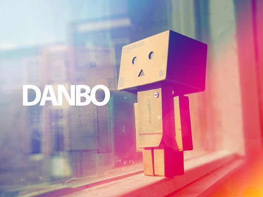 click to free download the wallpaper--Free Wallpaper Backgrounds, Danbo Looking Up High, Sunlight Pouring on It