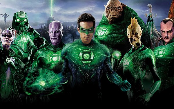 click to free download the wallpaper--Green Lantern Superheroes Post in 2560x1600 Pixel, All Guys Are Strange-Looking Yet Powerful and Upright, a Great Fit - TV & Movies Post