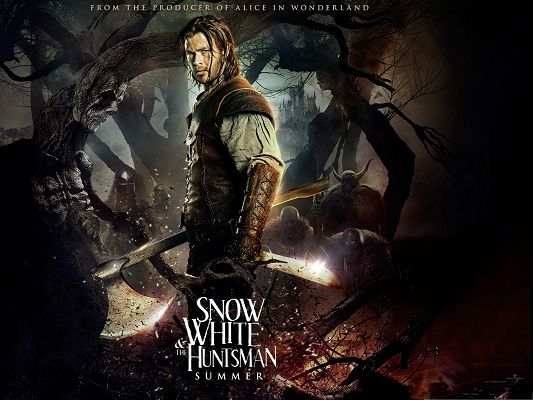 click to free download the wallpaper--HD Fantacy Movies Post, Snow White And The HuntsMan, Well-Equipped Guy