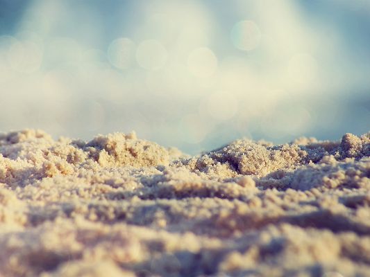 click to free download the wallpaper--Nature Landscape Pic, Wet Beach Sand, Must be Summer Time