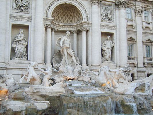 click to free download the wallpaper--Nature Landscape of the World, Italy Statue Surrounded by Water, Impressive Scene 