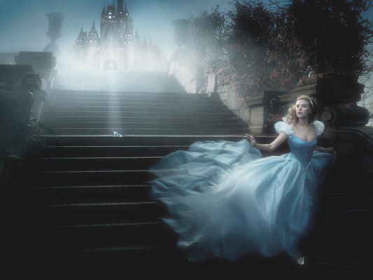 TV Shows Poster, Scarlett Johansson in Blue Dress, the Decent and Beautiful Princess