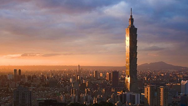 click to free download the wallpaper--Taipei 101 Photography Album