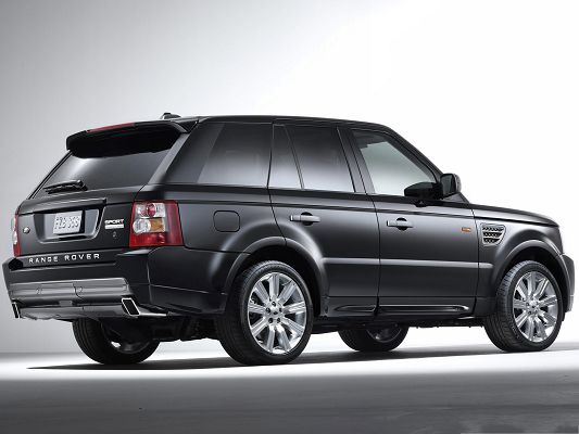 click to free download the wallpaper--Top Cars Picture as Background, Black Range Rover Car, Nice and Incredible Look