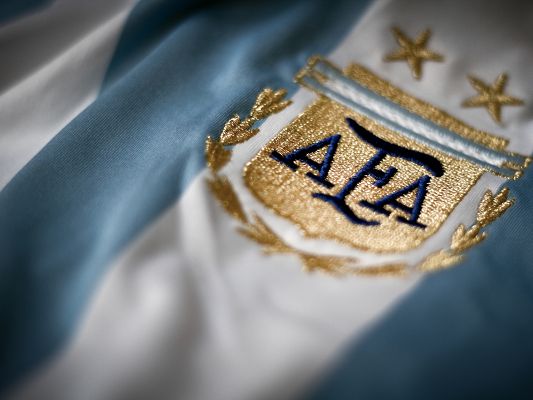 click to free download the wallpaper--Top Sport Pics, Argentina's Shirt Badge, Take Pride in the Excellent Team
