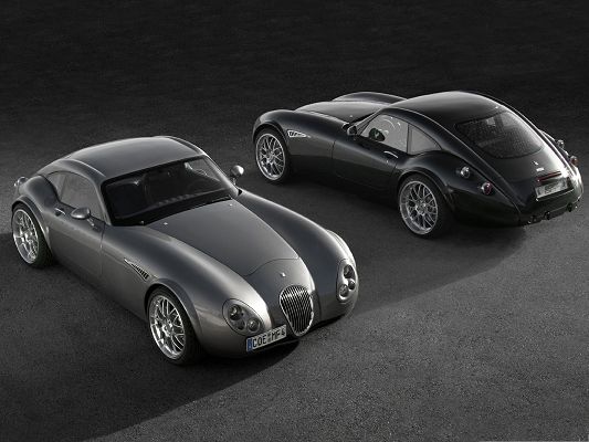 click to free download the wallpaper--Wiesmann GT Cars Wallpaper, Gray Super Cars in the Stop, Magnificent Look
