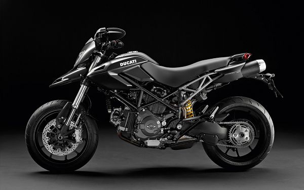  free wallpaper of a black Ducati motorbike ,click to download