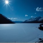 Free beautiful scenery wallpapers: Snow Mountain and Lake Very Quiet scenery